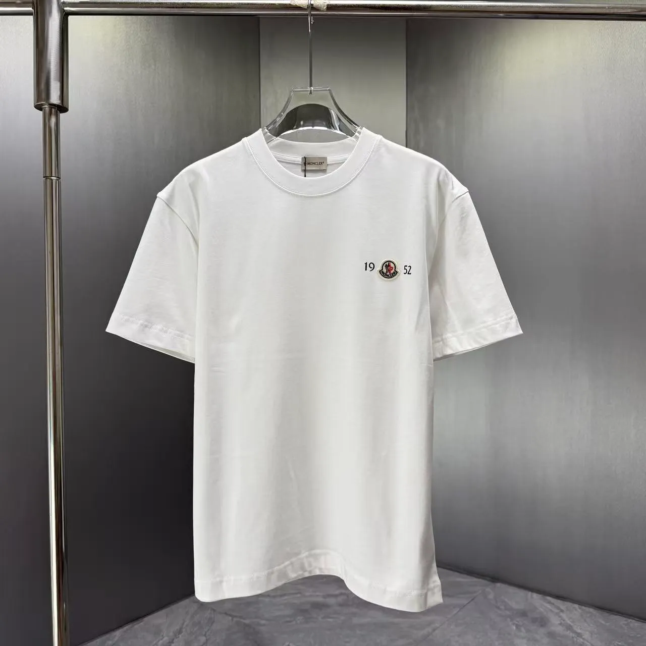 MONCL* * 2026 New Arrival T logo + ：Black White Dark Blue Brown Sizes：S M L XL XXL
